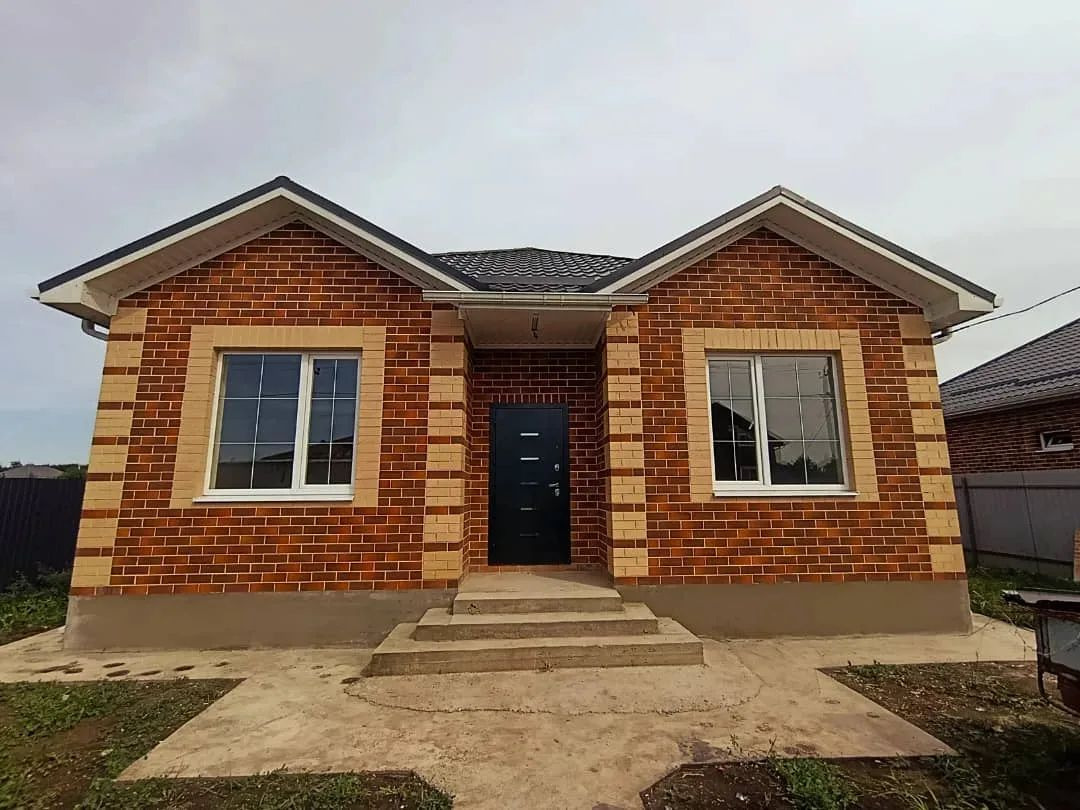 📍КРАСНОДАРСКИЙ КРАЙ, 🌇Динской р-н, 🧭Красносельское сельское поселение, 🏘 С. КРАСНОСЕЛЬСКОЕ, ✔ ул. Российская, 23.

🏡НОВЫЙ И КАЧЕСТВЕННЫЙ
📏КОТТЕДЖ 100 М²
🌳4, 2 СОТКИ.

📝ЛЬГОТНАЯ ИПОТЕКА

🔥Коммуникации подключены.

